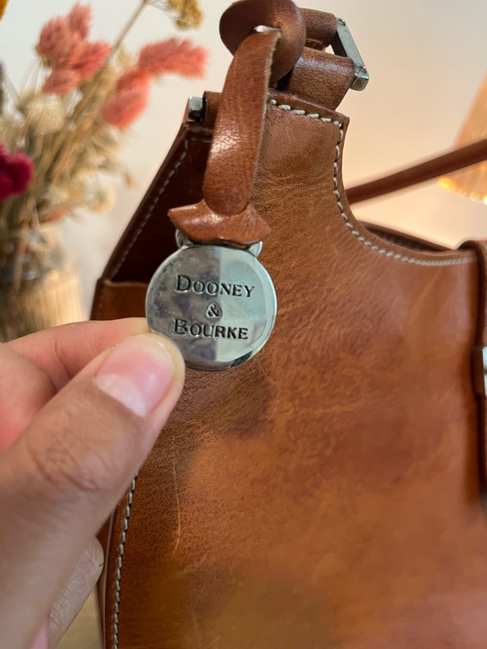 Vintage Dooney & Bourke Brown Leather Shoulder Bag - Picture 7 of 11